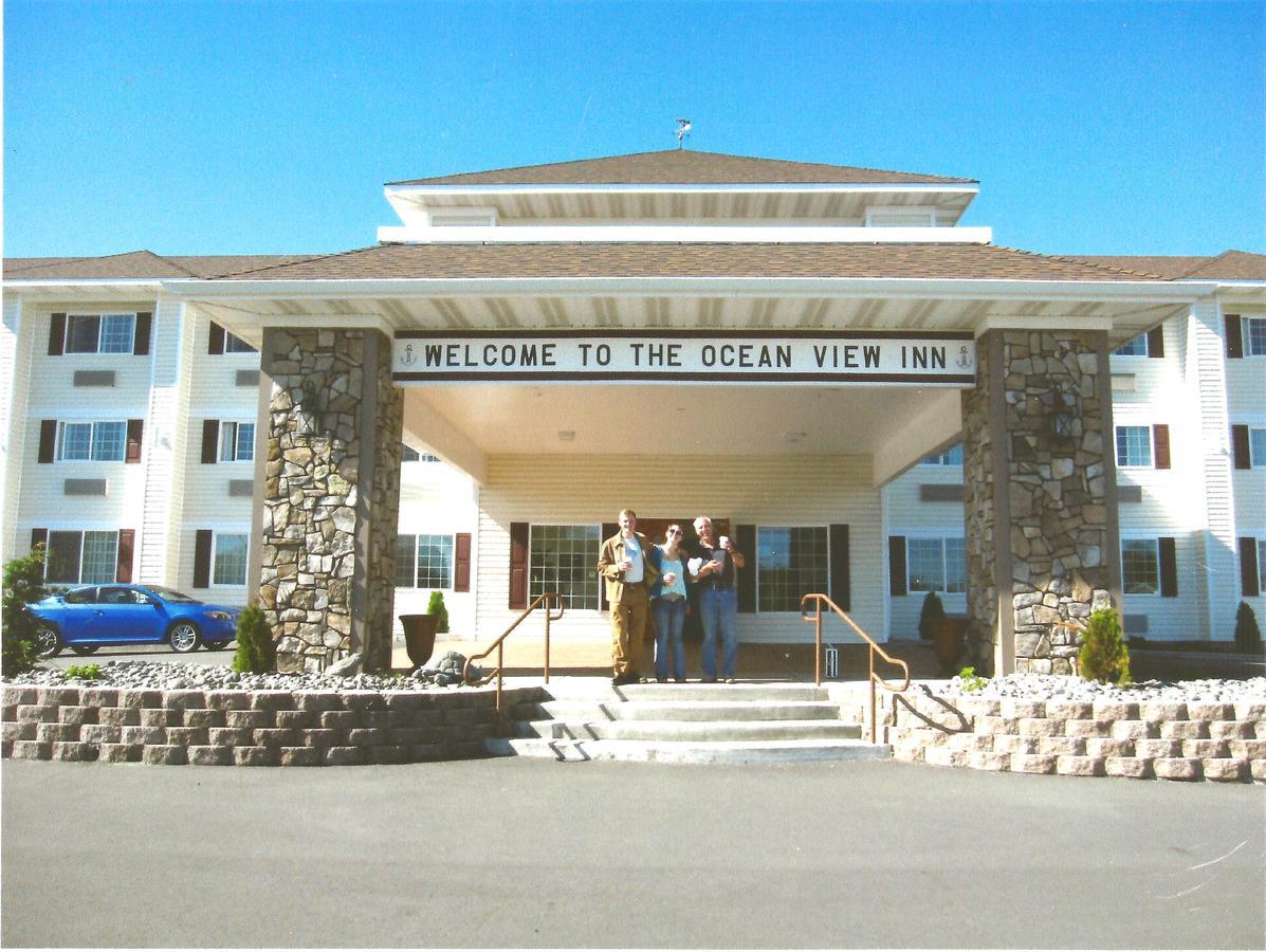 Oceanview Inn And Suites Crescent City Exterior photo